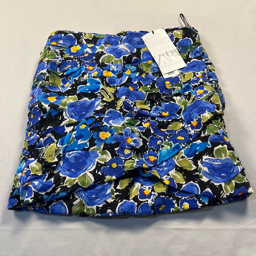 Zara Blue and Yellow Floral Ruched Skirt